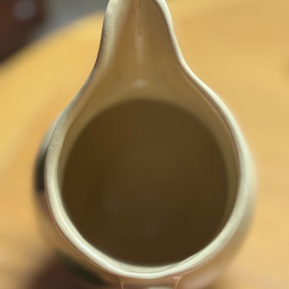 Vintage Watt Ware #15 Pitcher in Tear Drop Pattern -Mid Century - Picture 7 of 7